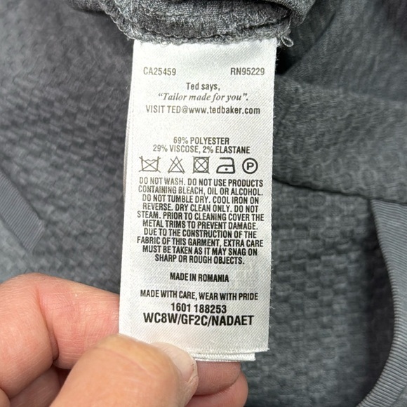 Ted Baker London Grey Tapered Ankle Pants Size 2 - Picture 11 of 11